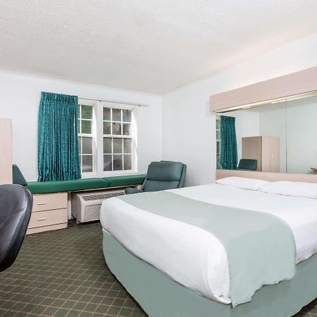 Microtel Inn By Wyndham Athens Extérieur photo
