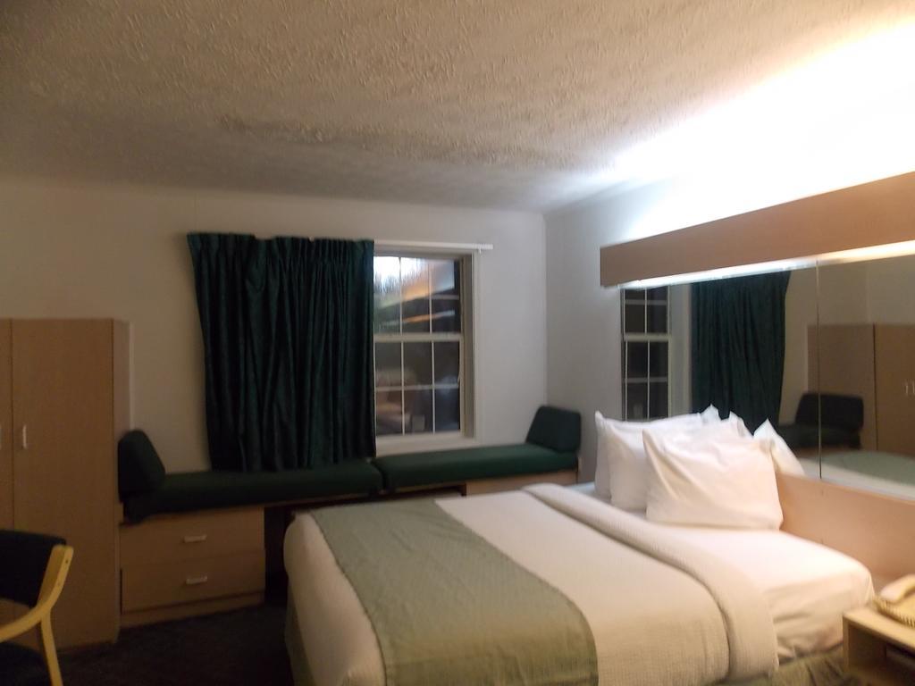 Microtel Inn By Wyndham Athens Extérieur photo